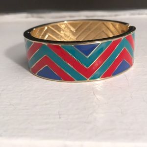 Striped chevron bangle